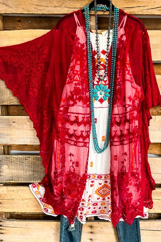 AHB EXCLUSIVE: Finding Perfection Kimono - Red