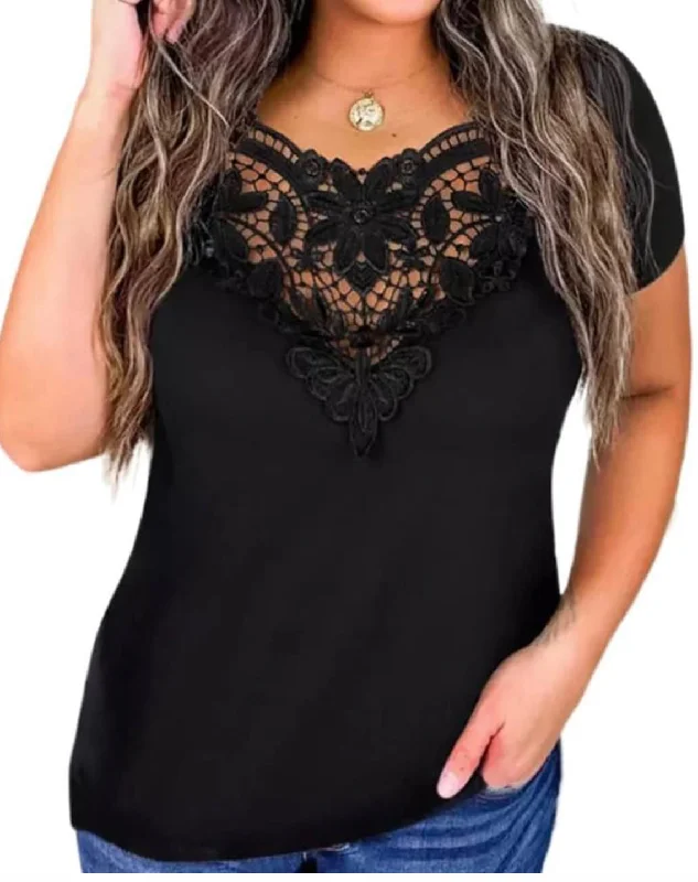 Black Plus Size Crochet Stitching Short Sleeve Top