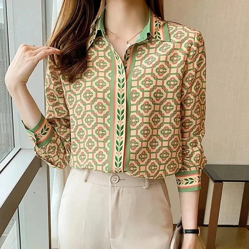 Fashion chained print ladies shirts Women's Blouses Spring Autumn Long Sleeve To