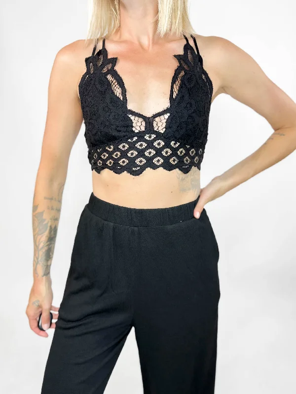 Romance Bralette- BLACK