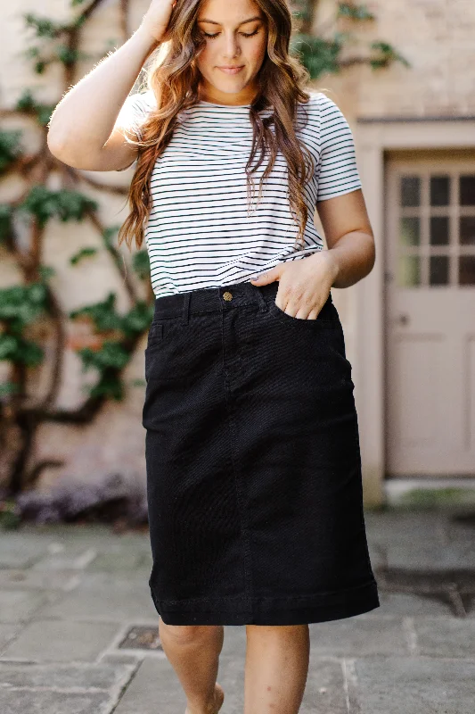 'Leah' Denim Skirt in Black